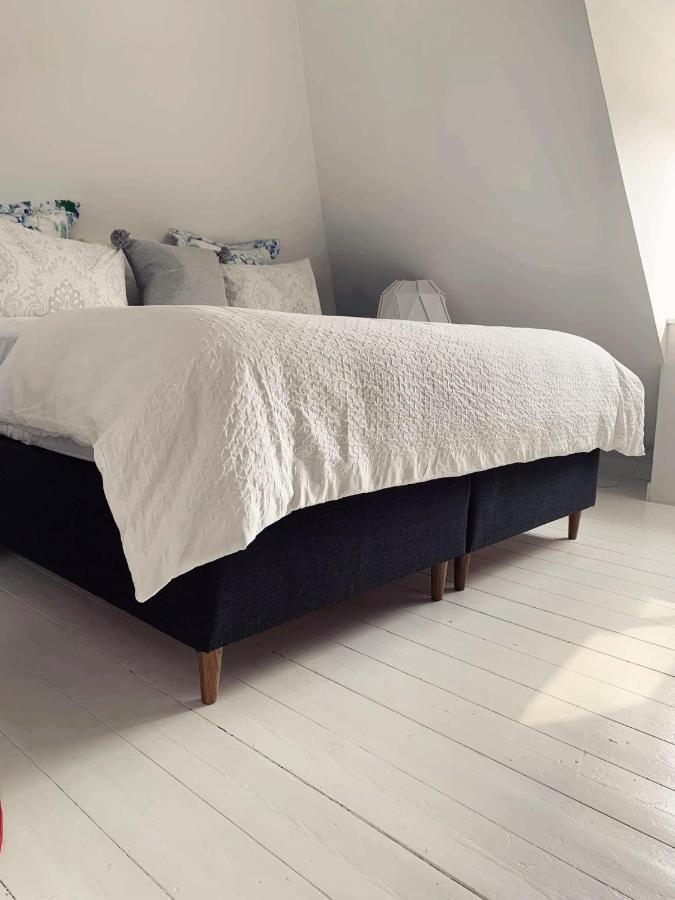 Room In A Danish Cottage With Garden View, 10 Min To Cph Gentofte Zewnętrze zdjęcie